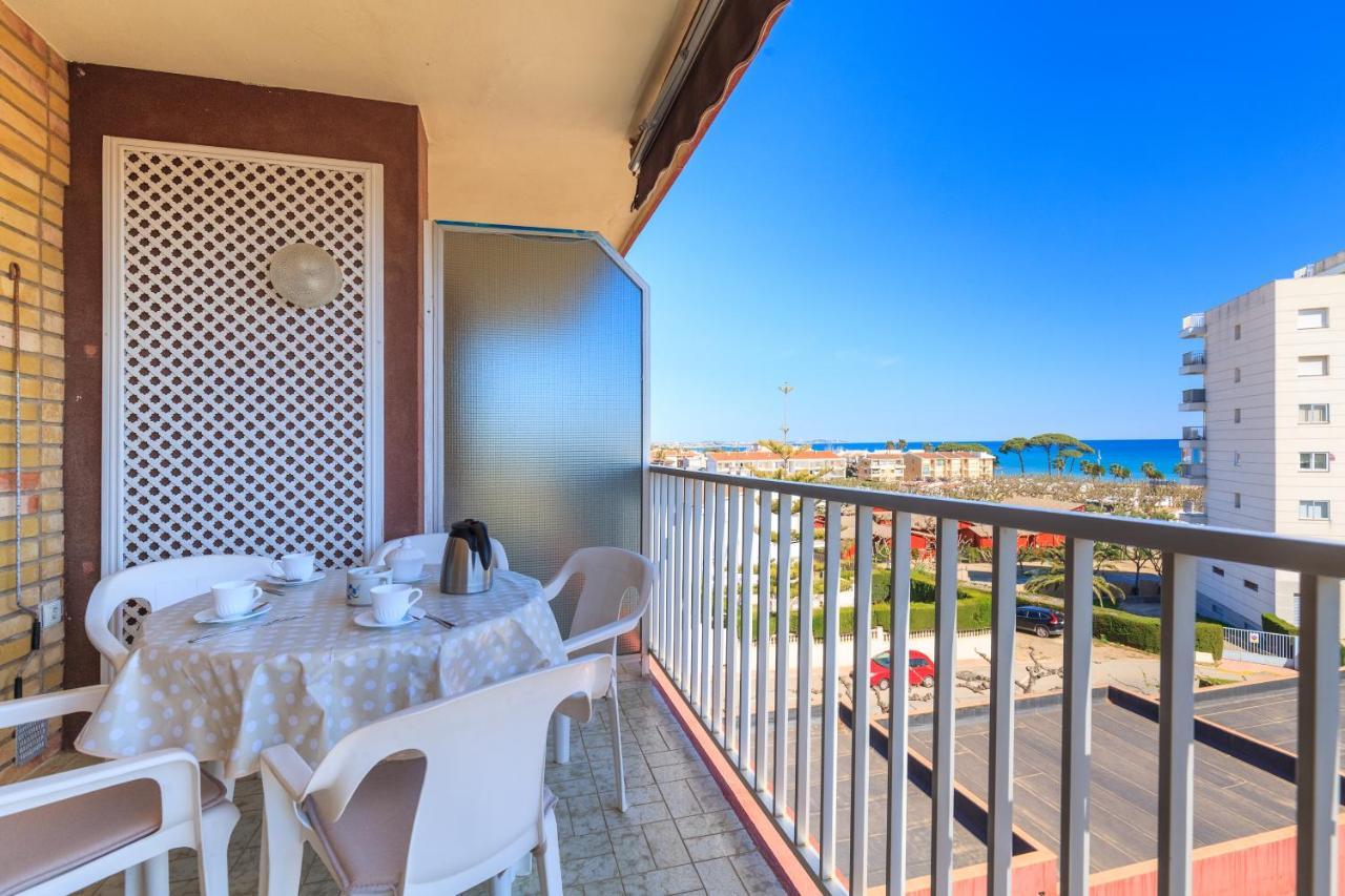 Apartamento Vora Mar 33 Камбрильс Экстерьер фото